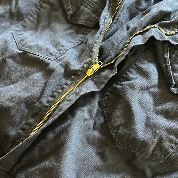 Flame resistant coveralls - Picture 8 of 8